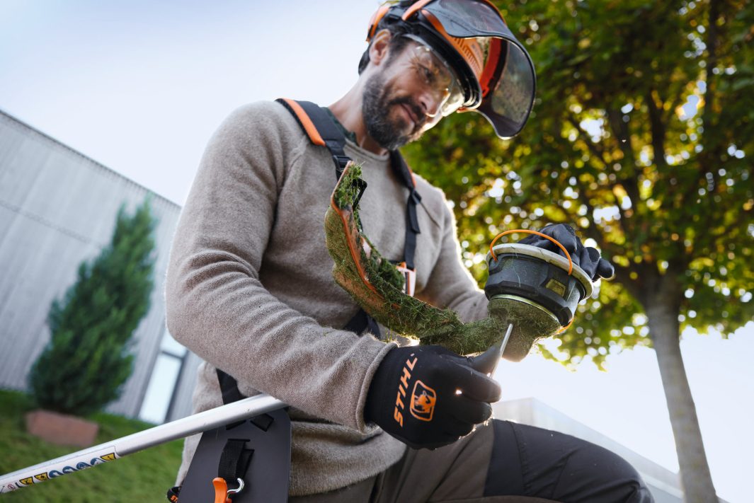 STIHL FSA 120 AKKUS FŰKASZA AP (AKKU ÉS TÖLTŐ NÉLKÜL)