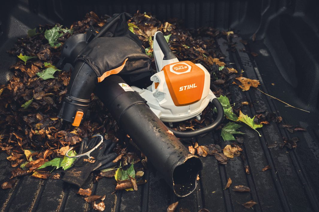 STIHL SHA 140 AKKUS LOMBSZÍVÓ, SZECSKÁZÓ ÉS FÚVÓGÉP AP (AKKU ÉS TÖLTŐ NÉLKÜL)