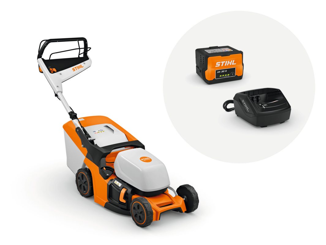 STIHL RMA 443 V (1db AK 30 S akkuval és AL 101 töltővel) Akkumulátoros fűnyíró