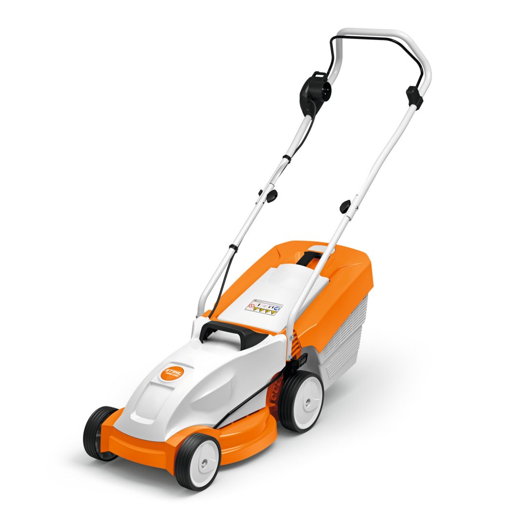 STIHL RME 235 Könnyű, kompakt elektromos fűnyíró gép 33 cm-es munkaszélességgel