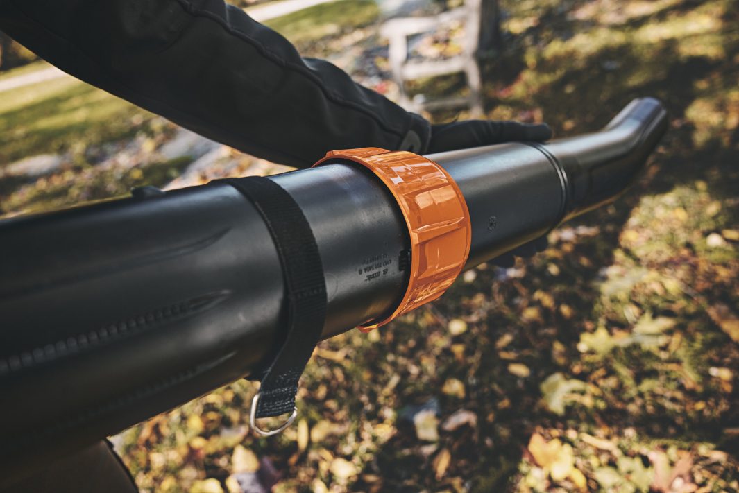 STIHL BGA 300 AKKUS FÚVÓGÉP AP (AKKU ÉS TÖLTŐ NÉLKÜL)