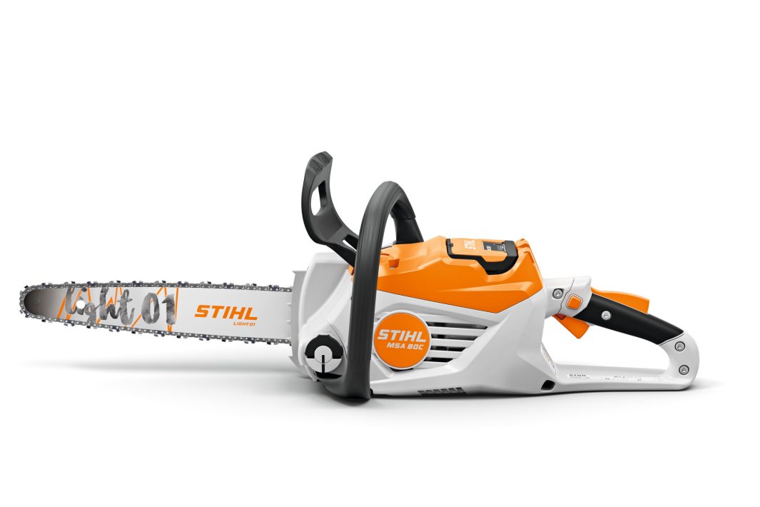STIHL MSA 80 C-B AKKUS LÁNCFŰRÉSZ (AK30 AKKUVAL ÉS AL 101 TÖLTŐVEL)