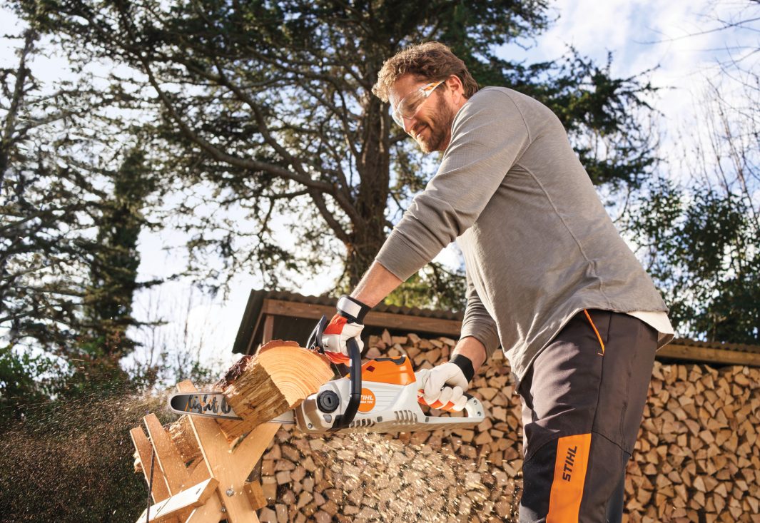 STIHL MSA 70 C-B AKKUS LÁNCFŰRÉSZ AK (AKKU ÉS TÖLTŐ NÉLKÜL)