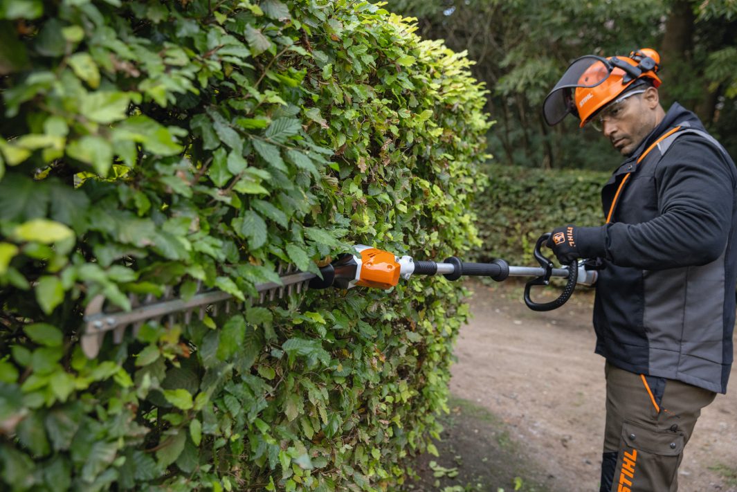 STIHL HLA 66 AKKUS MAGASSÁGI SÖVÉNYVÁGÓ AP (AKKU ÉS TÖLTŐ NÉLKÜL)